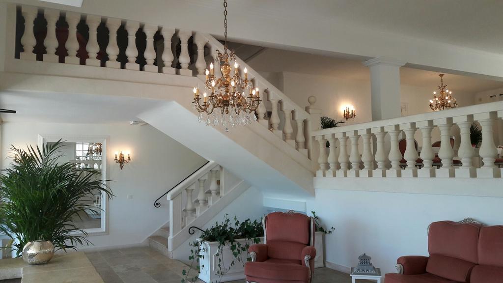 Hotel Les Deux Lions Riez Εξωτερικό φωτογραφία