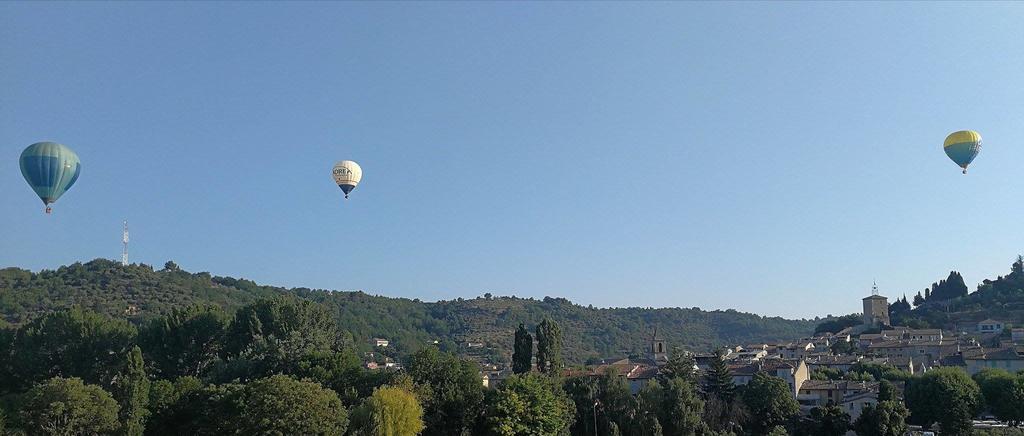 Hotel Les Deux Lions Riez Εξωτερικό φωτογραφία